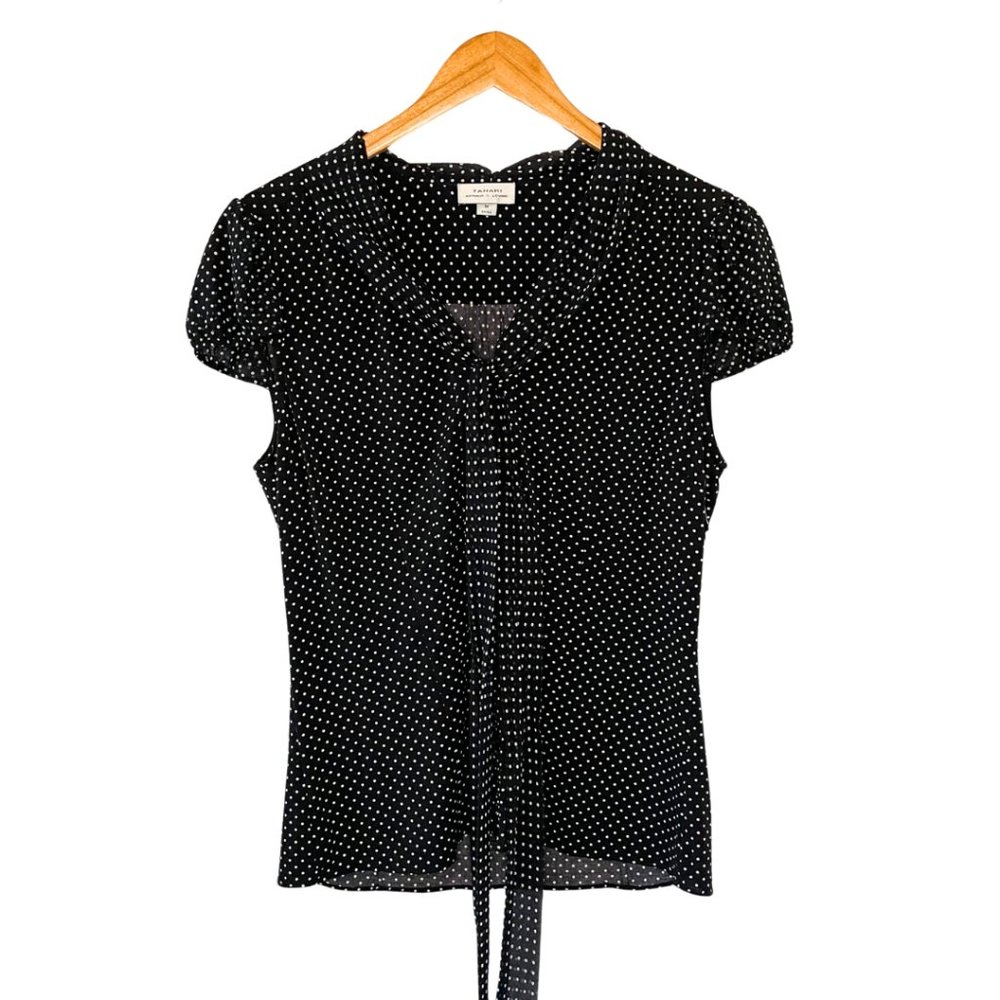 Tahari B&W Polka Dot Blouse w/Cap Sleeves & Tie Collar